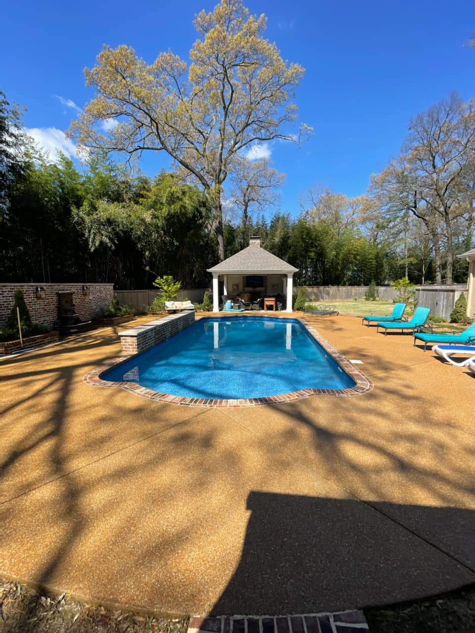 Pool deck cleaning